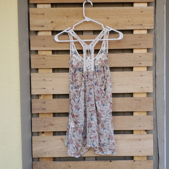 ⭐️3 for$20⭐️Romy's Sheer Tank Top XL - Picture 2 of 6